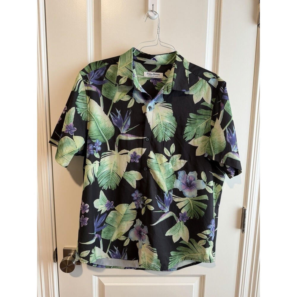 Tommy Bahama Bahama Coast Men’s L Black Tropical Floral Performance Shirt